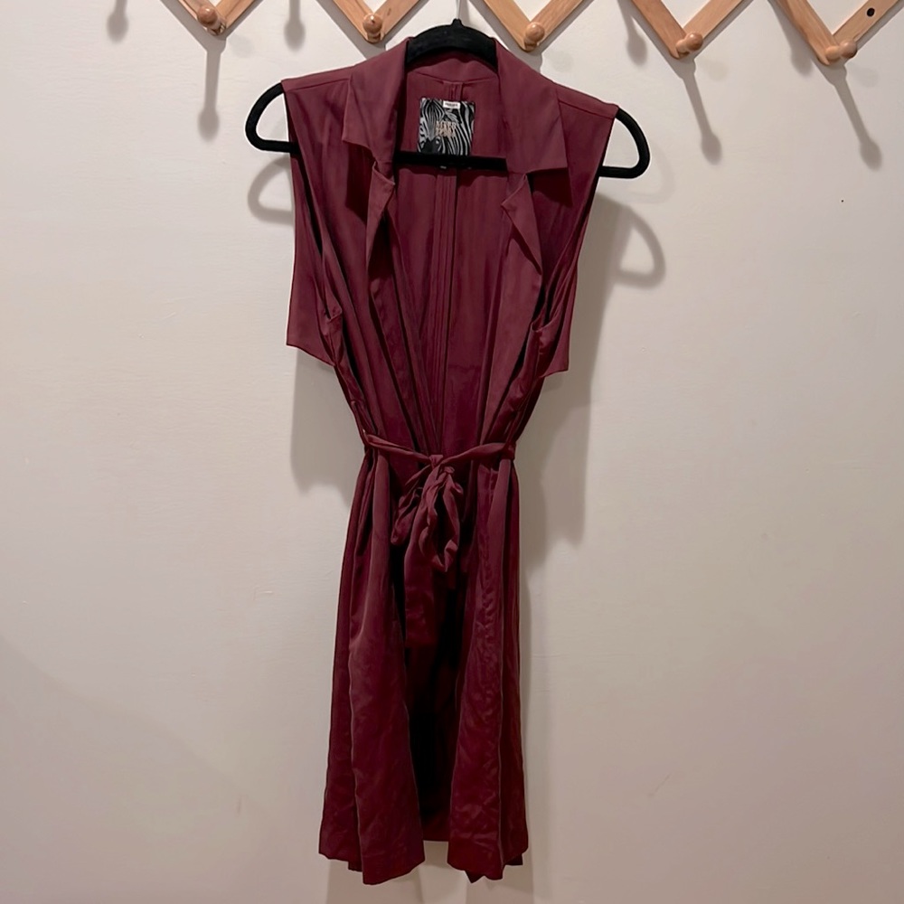 Naked Zebra Sleeveless Trench